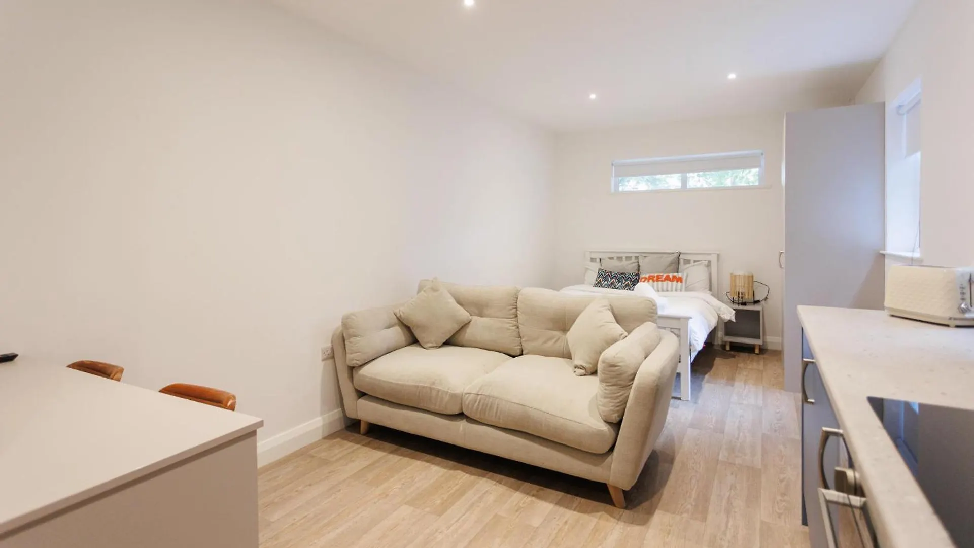 아파트 Beautiful 3Br In Belfast Cityctr
